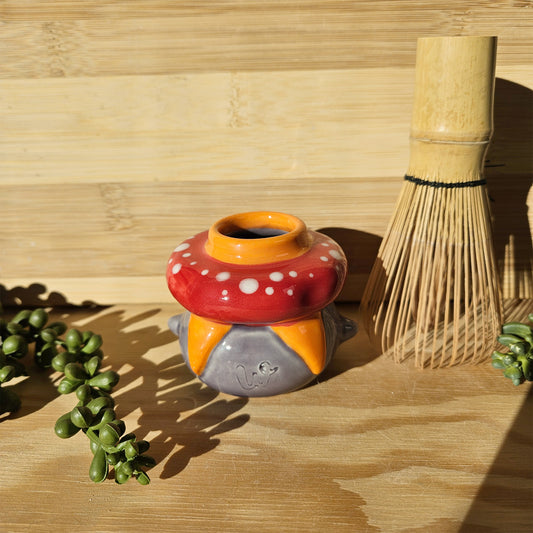 Gloom • Whisk Holder